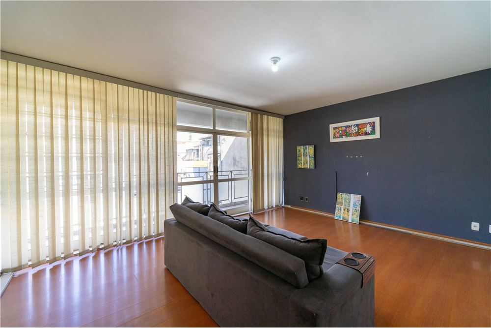 CVJJR 1026 Prédio 690591010-28 - REMAX Máxima Exclusividades