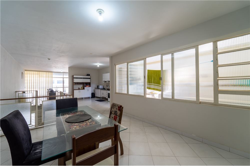 CVJJR 1026 Prédio 690591010-28 - REMAX Máxima Exclusividades