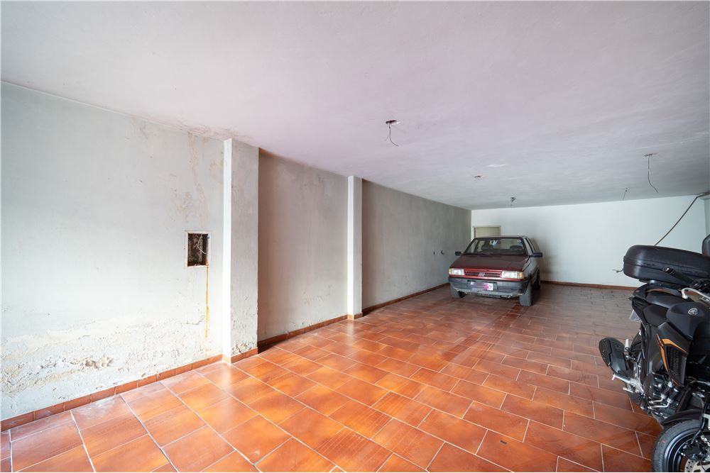 CVJJR 1026 Prédio 690591010-28 - REMAX Máxima Exclusividades