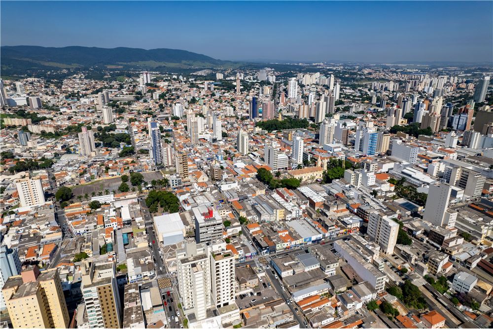 CVJJR 1026 Prédio 690591010-28 - REMAX Máxima Exclusividades