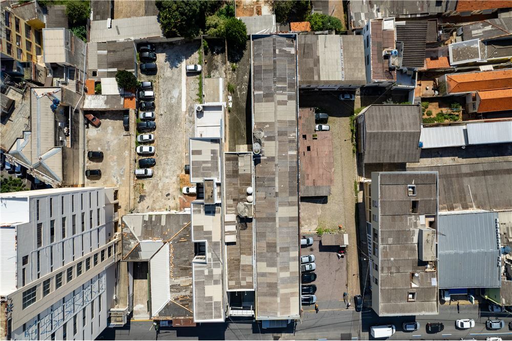 CVJJR 1026 Prédio 690591010-28 - REMAX Máxima Exclusividades