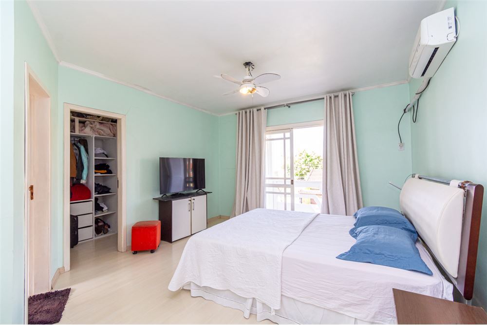 Residencial Multifamiliar de 4 quartos, 294m² no bairro Moinhos de Vento, em Canoas | Eu Corretor