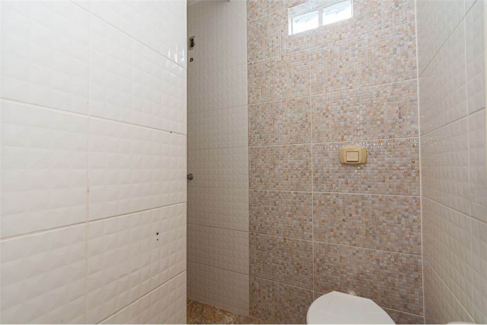 HDG 81 Casa 610241030-4 - REMAX 520 Exclusividades