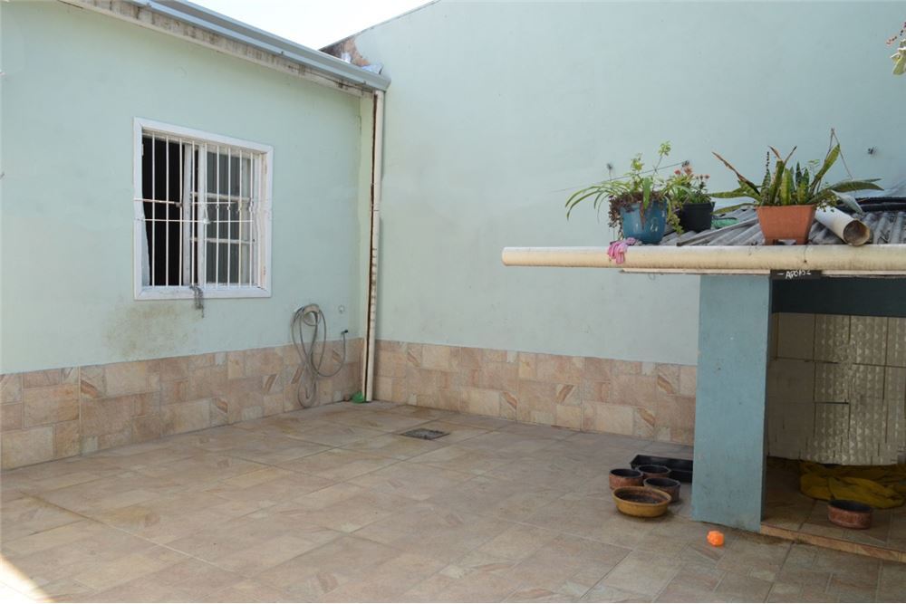 HDG 81 Casa 610241030-4 - REMAX 520 Exclusividades