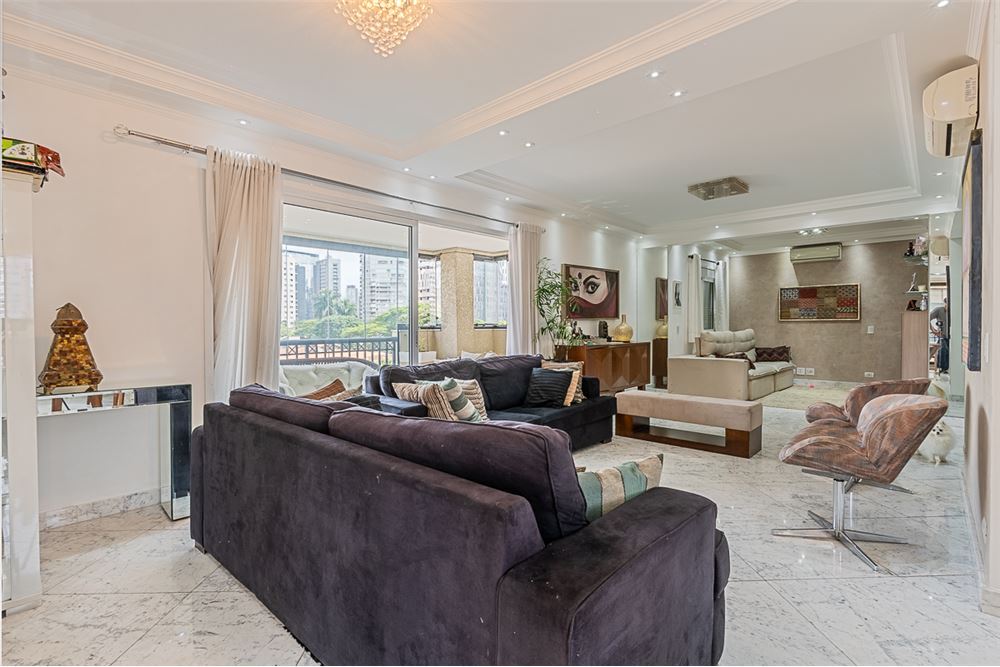 VNCMJC 82 Apto 601971015-449 - REMAX Empire Exclusividades