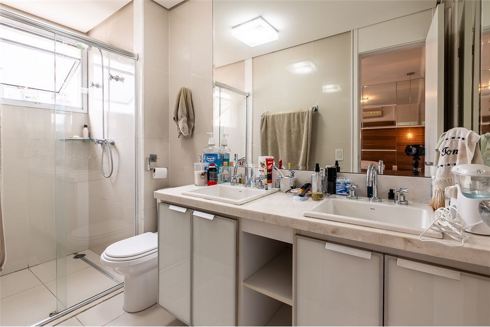 Residencial Multifamiliar de 3 quartos, 180m² no bairro Vila Nova Conceição, em São Paulo | Eu Corretor