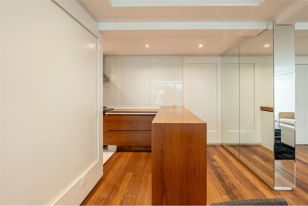 VNCMJC 82 Apto 601971015-449 - REMAX Empire Exclusividades