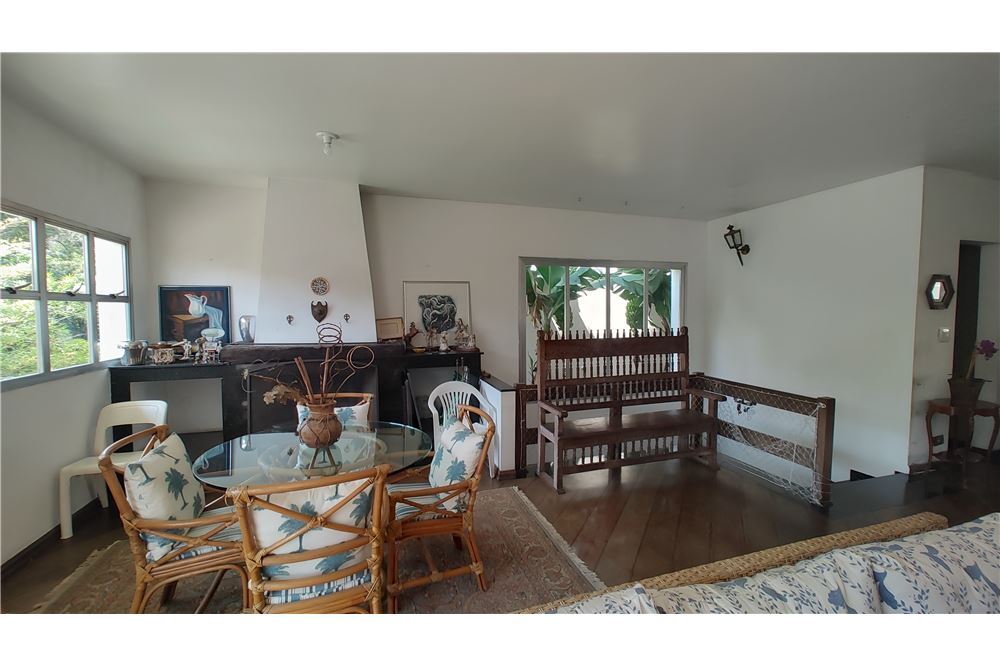 JDEC 417 Casa 601371038-10 - REMAX Boutique Exclusividades