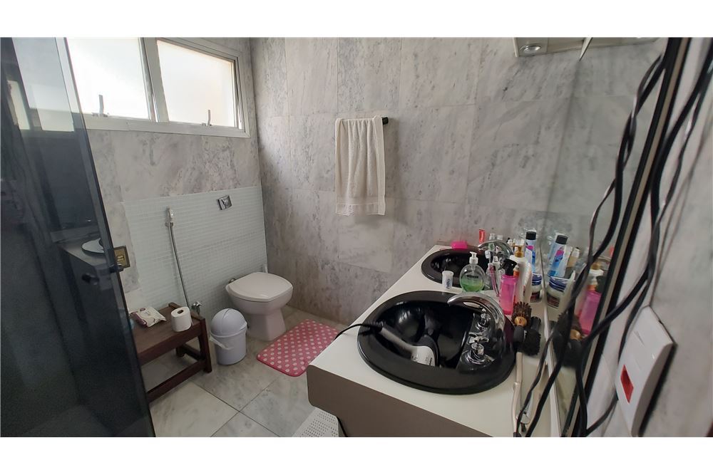 JDEC 417 Casa 601371038-10 - REMAX Boutique Exclusividades