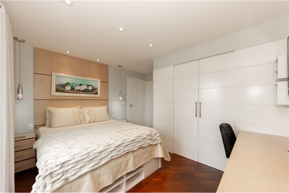 VFB 298 Apto 601811001-43 - REMAX HomeVision Exclusividades