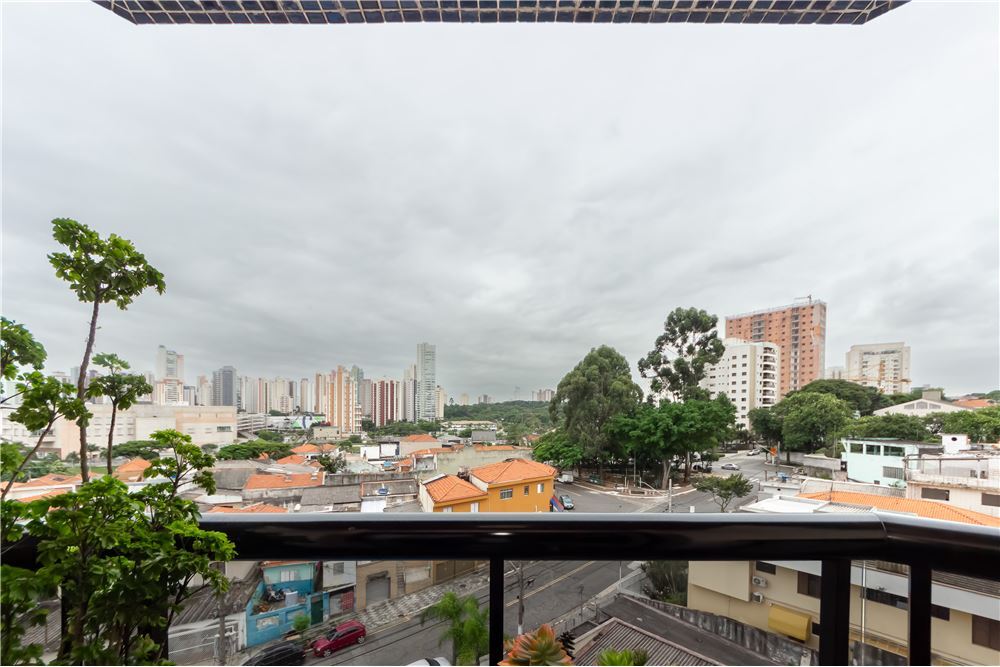 VFB 298 Apto 601811001-43 - REMAX HomeVision Exclusividades