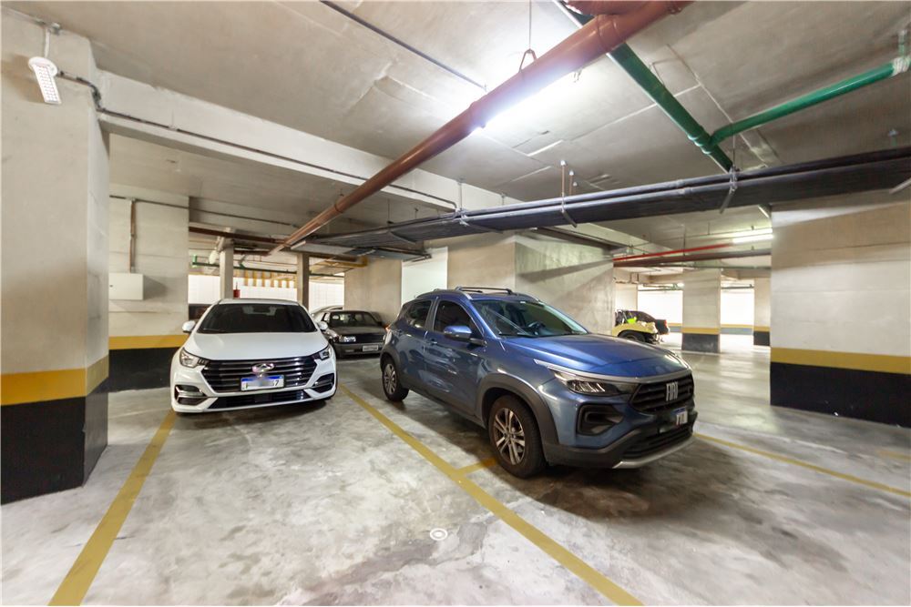 VFB 298 Apto 601811001-43 - REMAX HomeVision Exclusividades