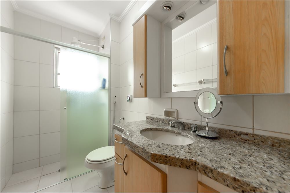 VNCCMC 233 Apto 601721032-3 - REMAX Front Exclusividades