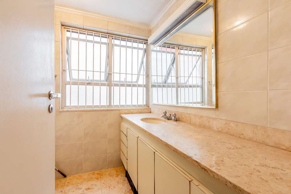 HS 605 Apto 601081042-16 - REMAX Lepex Exclusividades