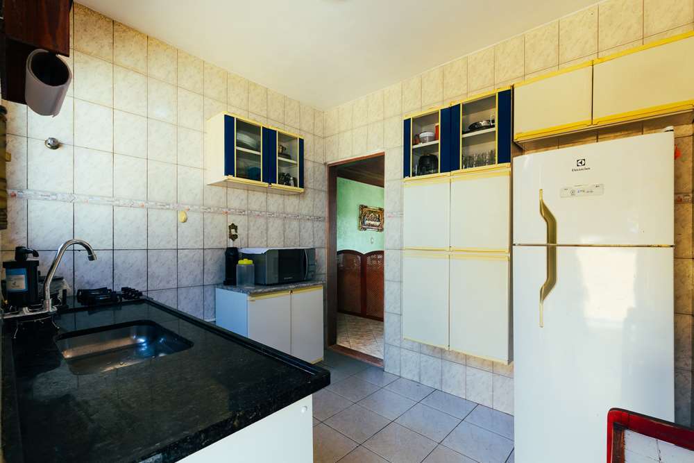 ENGR 1310 690591033-73 - REMAX Máxima Exclusividades