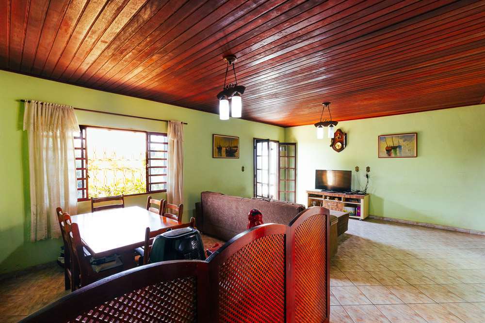 ENGR 1310 690591033-73 - REMAX Máxima Exclusividades