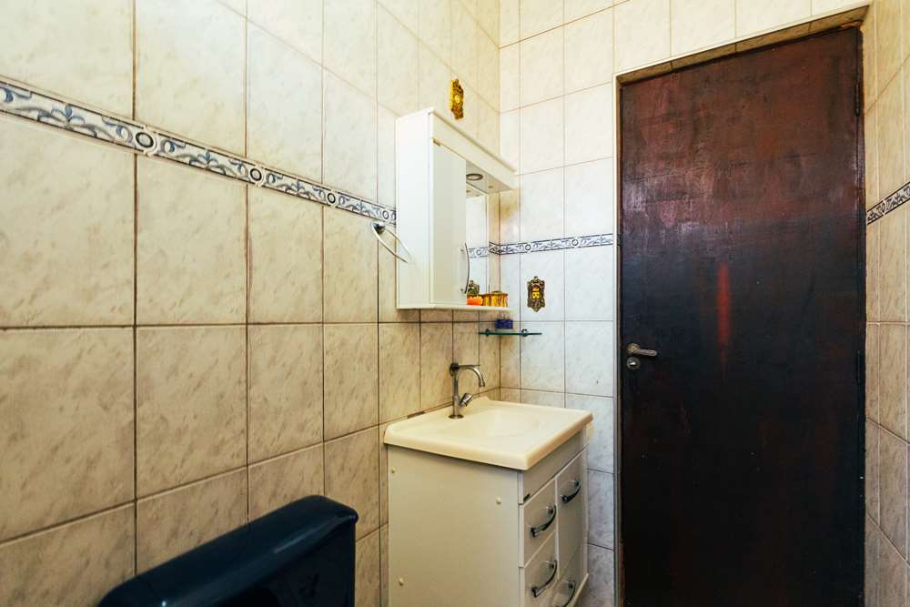 ENGR 1310 690591033-73 - REMAX Máxima Exclusividades