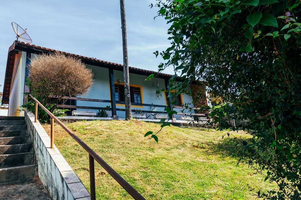 ENGR 1310 690591033-73 - REMAX Máxima Exclusividades