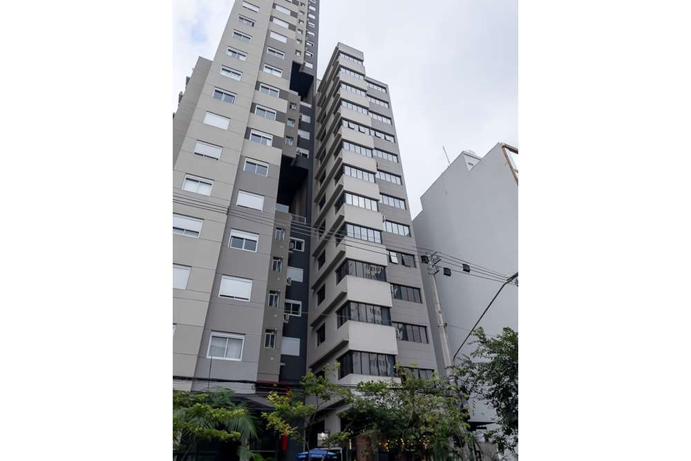 HCB 652 Sala 601081011-28 - REMAX Lepex Exclusividades