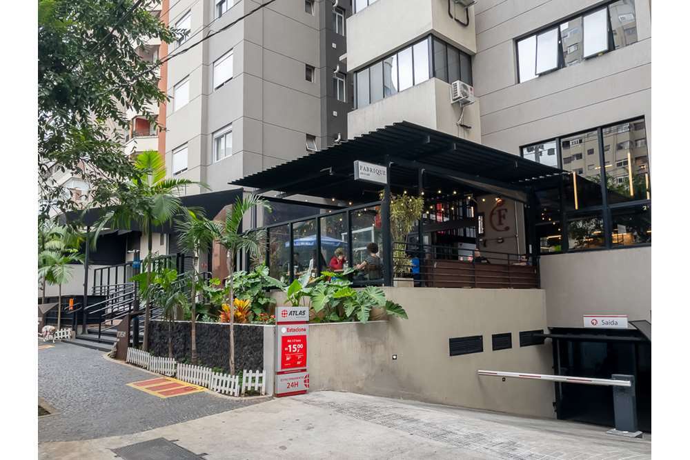 HCB 652 Sala 601081011-28 - REMAX Lepex Exclusividades