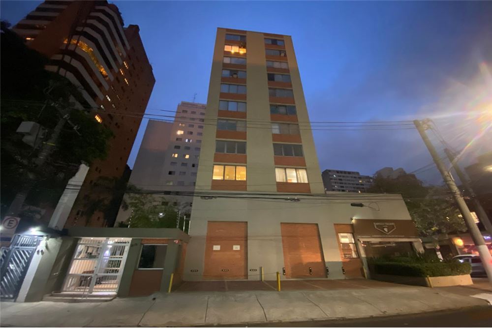 IBPCDC 28 Sala 601241007-26 - REMAX Ville Exclusividades IBPCDC 28 Sala 601241007-26 - REMAX Ville Exclusividades