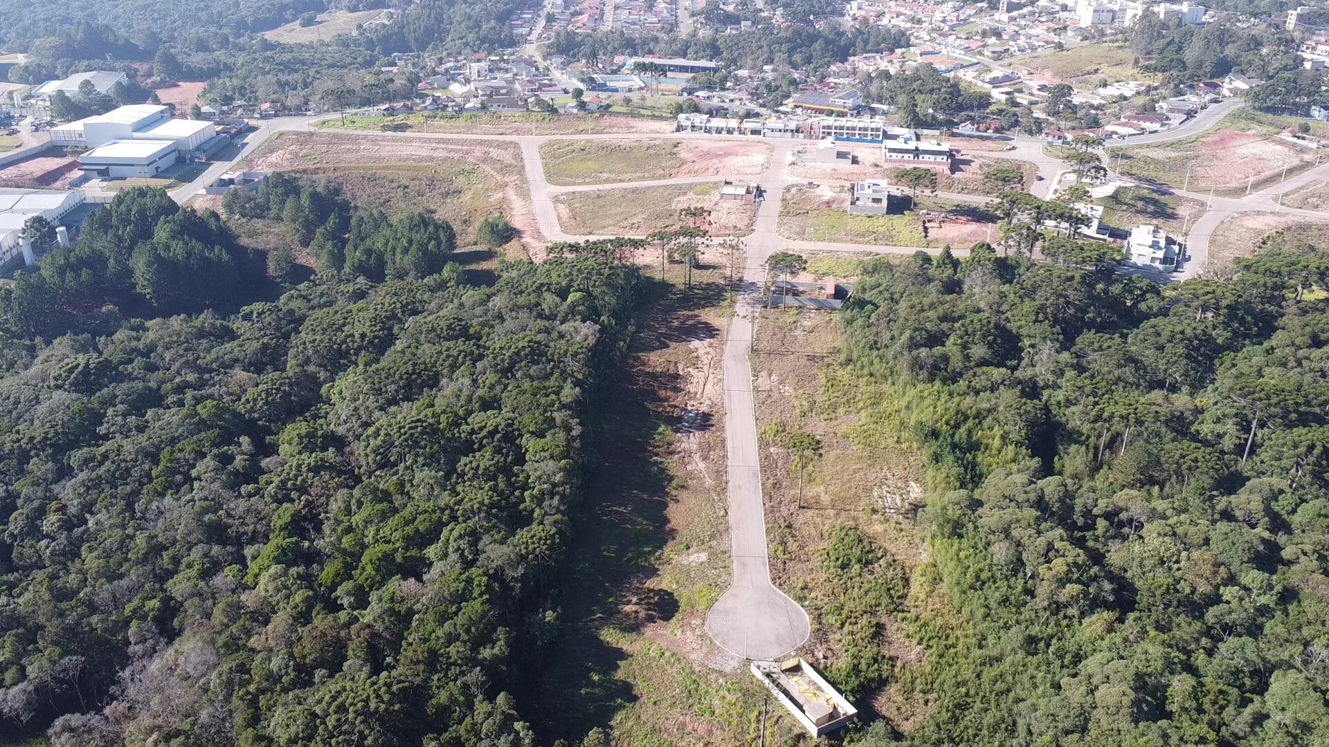 Residencial Multifamiliar de 360m² no bairro Quatro Barras, em Quatro Barras | Eu Corretor