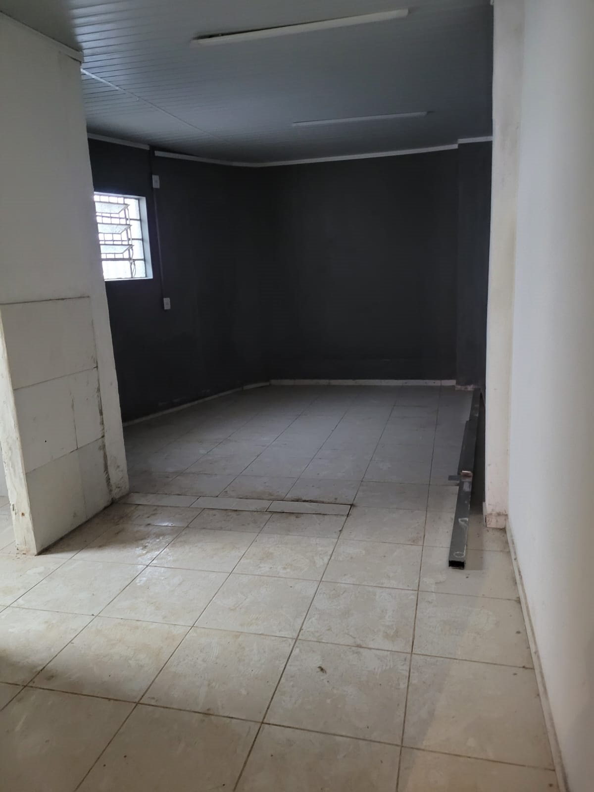 Comercial de 220m² no bairro Azenha, em Porto Alegre | Eu Corretor