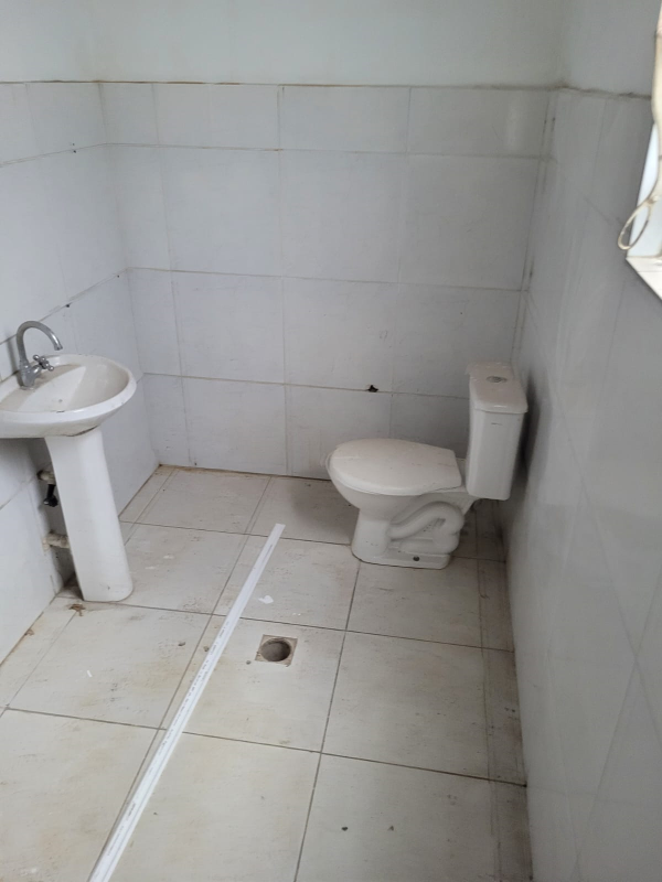 Comercial de 220m² no bairro Azenha, em Porto Alegre | Eu Corretor