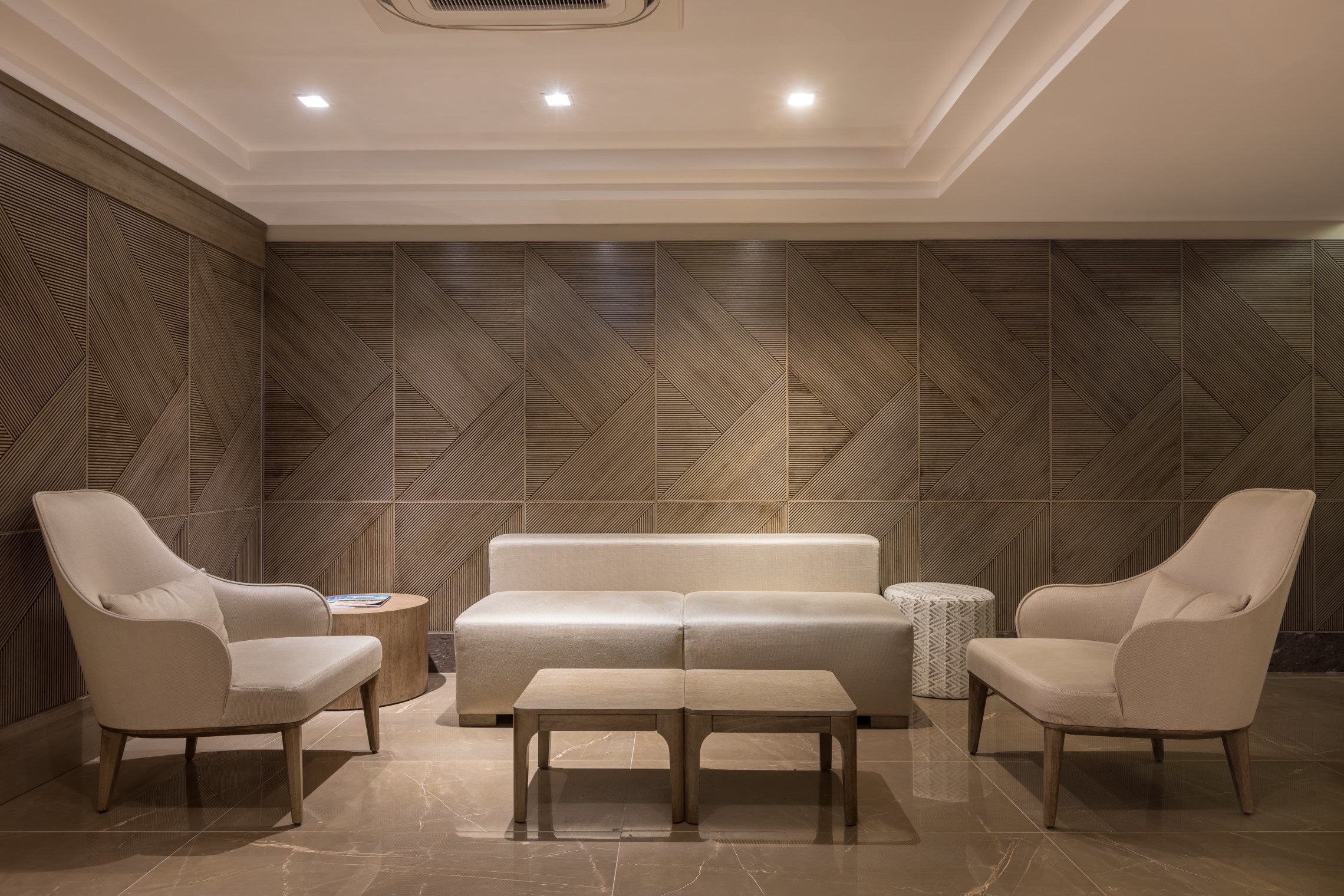 Axis Triple Business Hotel - Cyrela Goldsztein