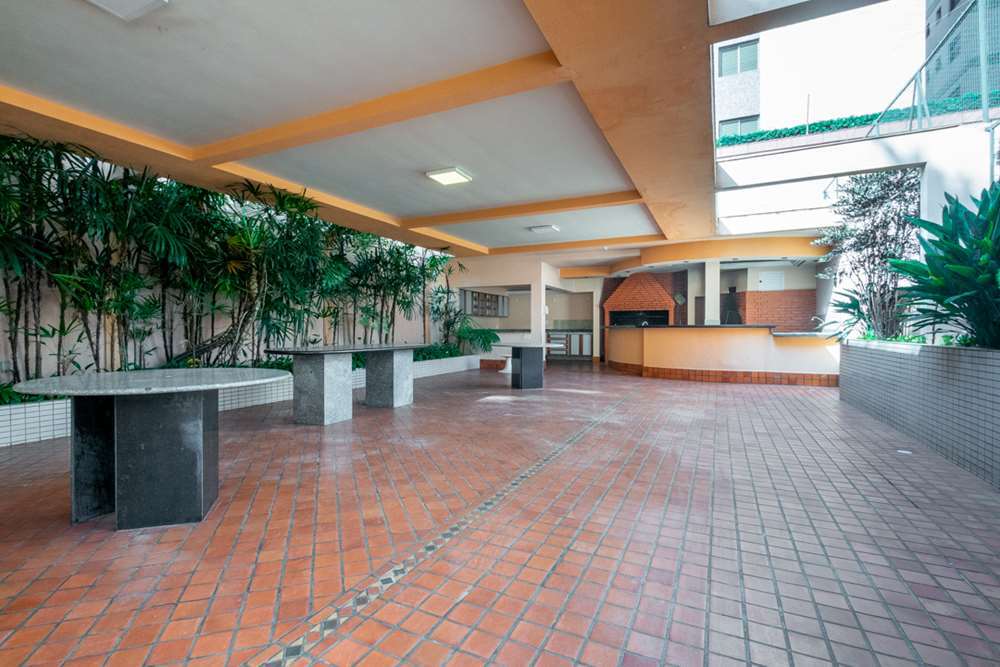 SPP 688 Apto 601081044-30 - REMAX Lepex Exclusividades