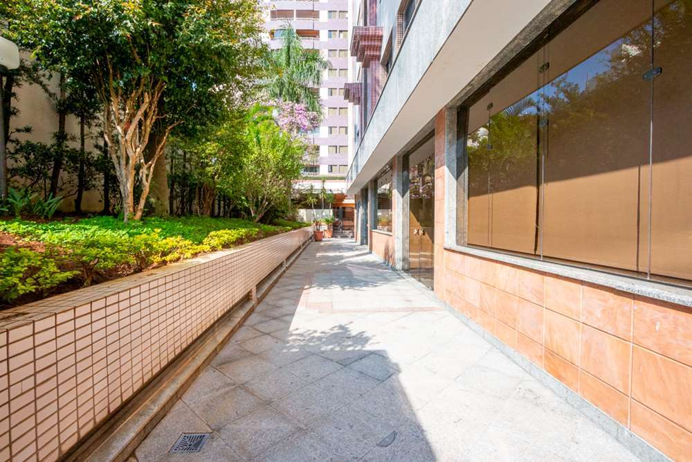 SPP 688 Apto 601081044-30 - REMAX Lepex Exclusividades