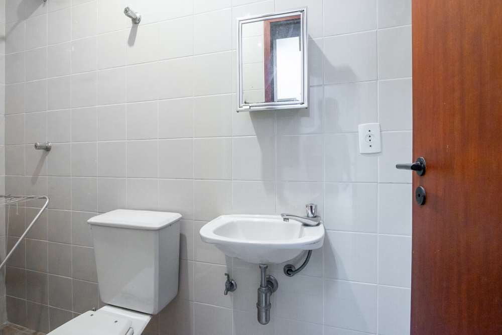 SPP 688 Apto 601081044-30 - REMAX Lepex Exclusividades