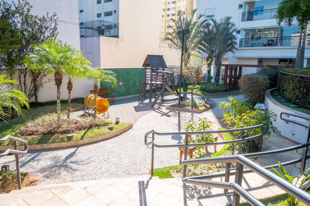 PAG 855 Apto 601081044-33 - REMAX Lepex Exclusividades