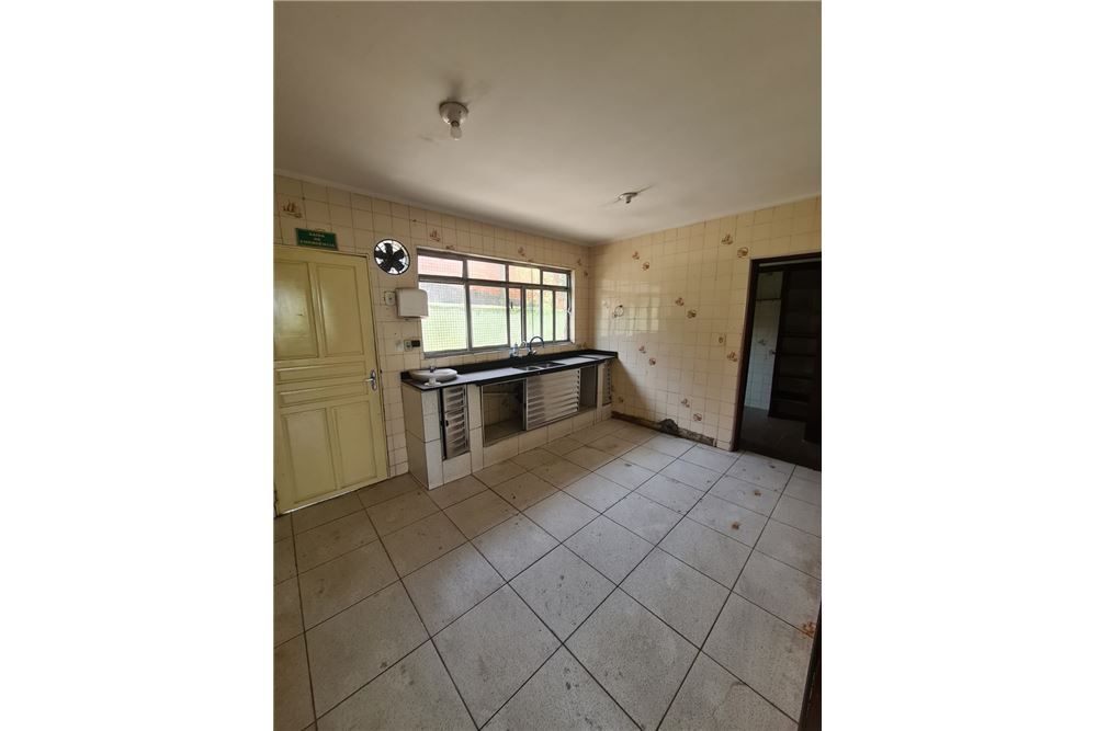 Residencial Multifamiliar de 6 quartos, 239m² no bairro Vila Remo, em São Paulo | Eu Corretor