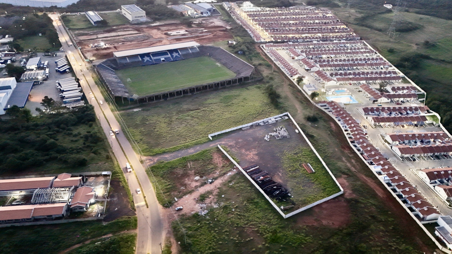 Residencial Multifamiliar de 6353m² no bairro Distrito Industrial, em Cachoeirinha | Eu Corretor