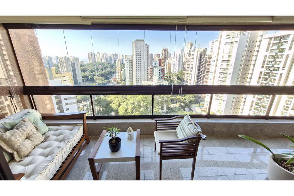 Residencial Multifamiliar de 4 quartos, 226m² no bairro Morumbi, em São Paulo | Eu Corretor