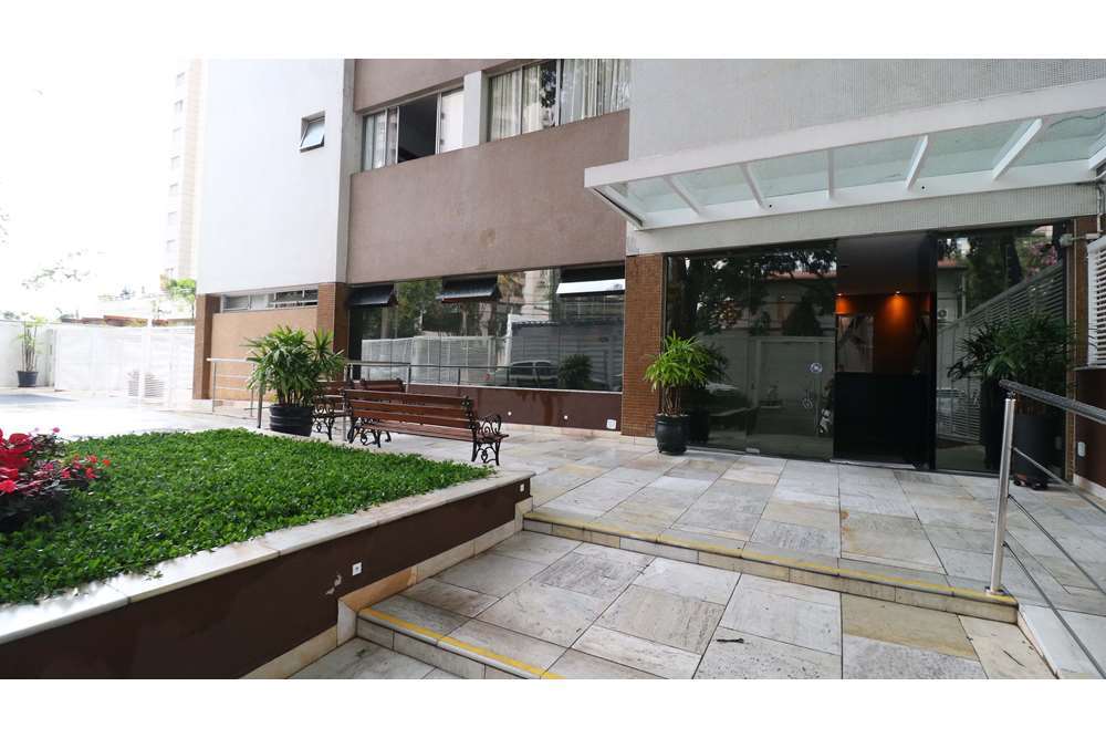 CBXG 293 Apto 601361048-10 - REMAX Trio Exclusividades CBXG 293 Apto 601361048-10 - REMAX Trio Exclusividades