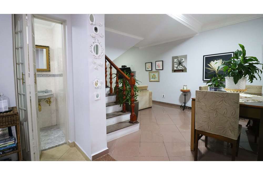 CBRDI 932 Casa 601361048-2 - REMAX Trio Exclusividades CBRDI 932 Casa 601361048-2 - REMAX Trio Exclusividades