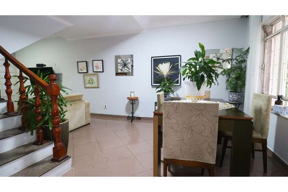 CBRDI 932 Casa 601361048-2 - REMAX Trio Exclusividades CBRDI 932 Casa 601361048-2 - REMAX Trio Exclusividades