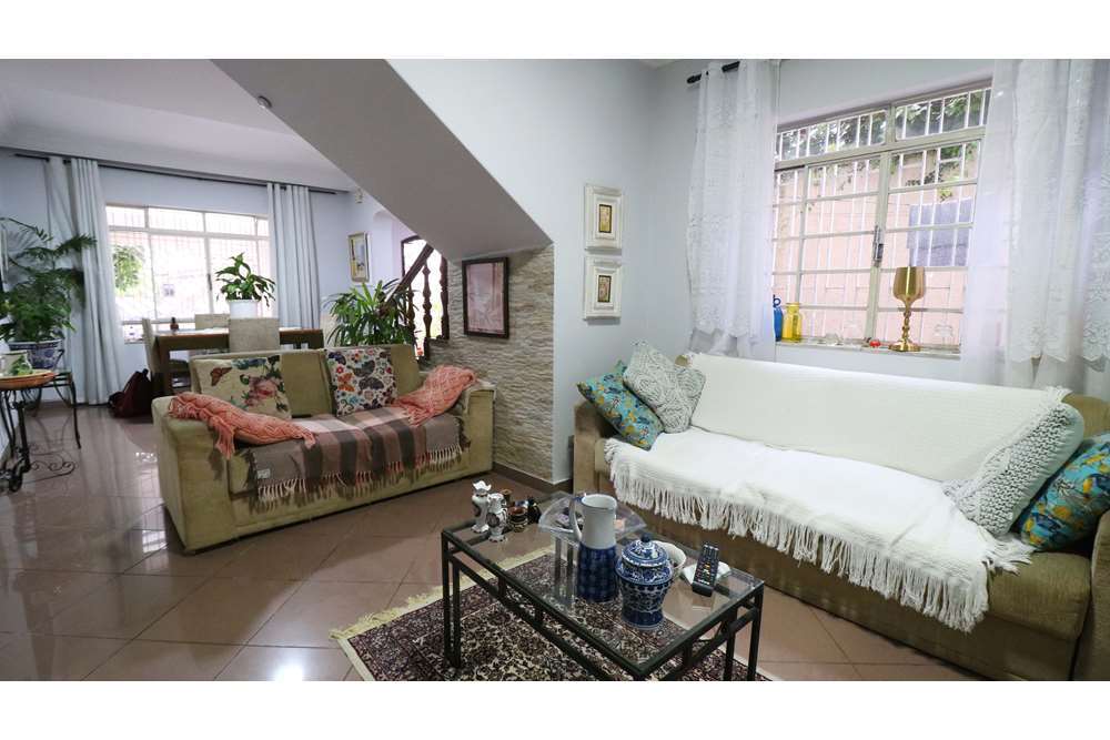 CBRDI 932 Casa 601361048-2 - REMAX Trio Exclusividades CBRDI 932 Casa 601361048-2 - REMAX Trio Exclusividades