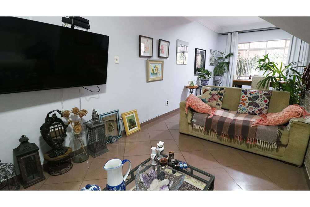 CBRDI 932 Casa 601361048-2 - REMAX Trio Exclusividades CBRDI 932 Casa 601361048-2 - REMAX Trio Exclusividades