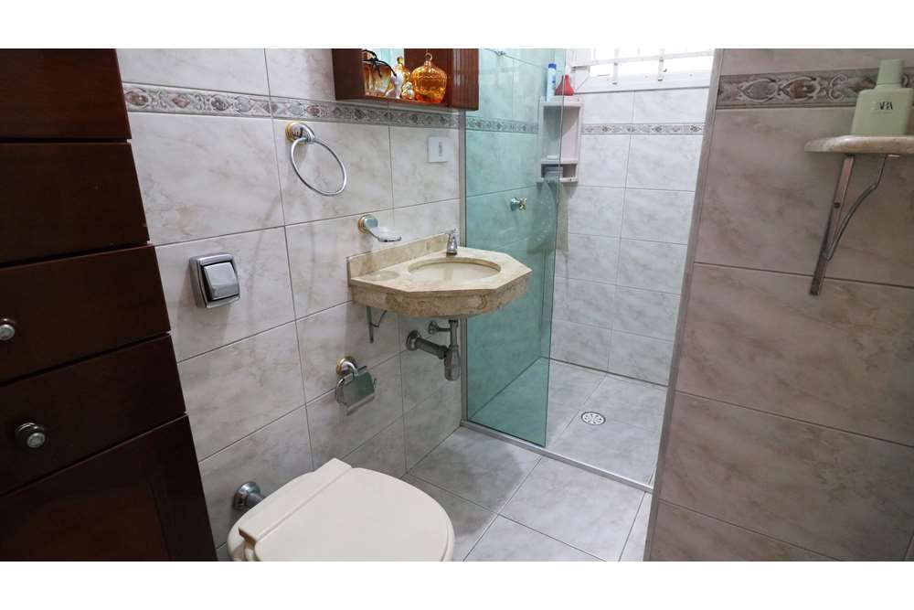 CBRDI 932 Casa 601361048-2 - REMAX Trio Exclusividades CBRDI 932 Casa 601361048-2 - REMAX Trio Exclusividades