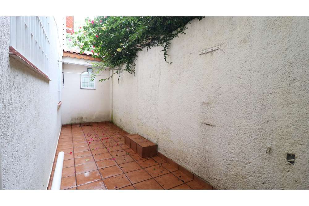 CBRDI 932 Casa 601361048-2 - REMAX Trio Exclusividades CBRDI 932 Casa 601361048-2 - REMAX Trio Exclusividades