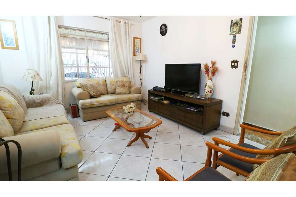 CSA(SPMEDAD 98 Casa 601361048-9 - REMAX Trio Exclusividades CSA(SPMEDAD 98 Casa 601361048-9 - REMAX Trio Exclusividades