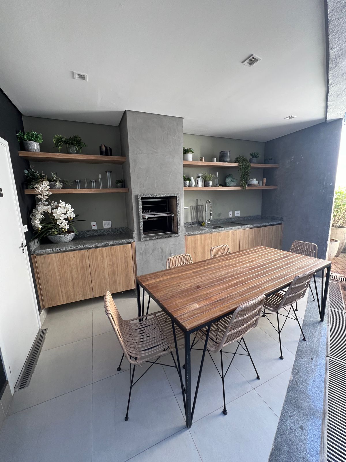 Residencial Multifamiliar de 3 quartos, 155m² no bairro Granja Viana, em Cotia | Eu Corretor