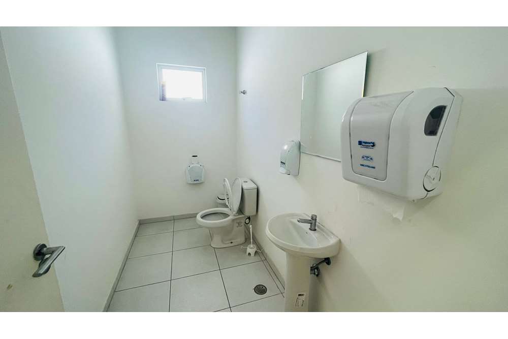 VNCDAV 237 Sala 601481005-97 - REMAX Comunità Exclusividades