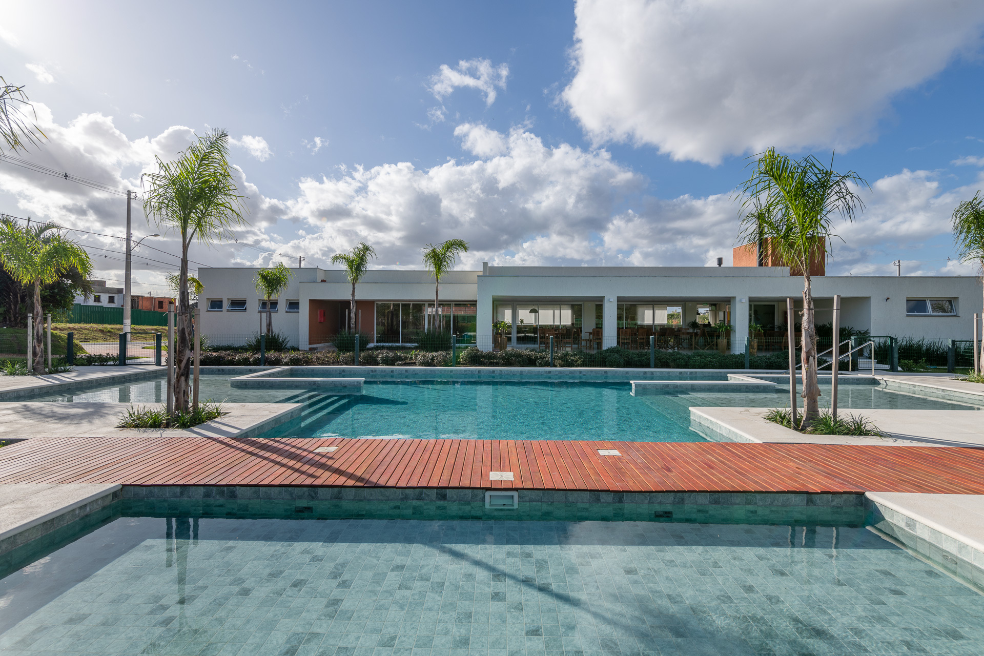 Residencial Multifamiliar de 204m² no bairro Morro Santana, em Porto Alegre | Eu Corretor