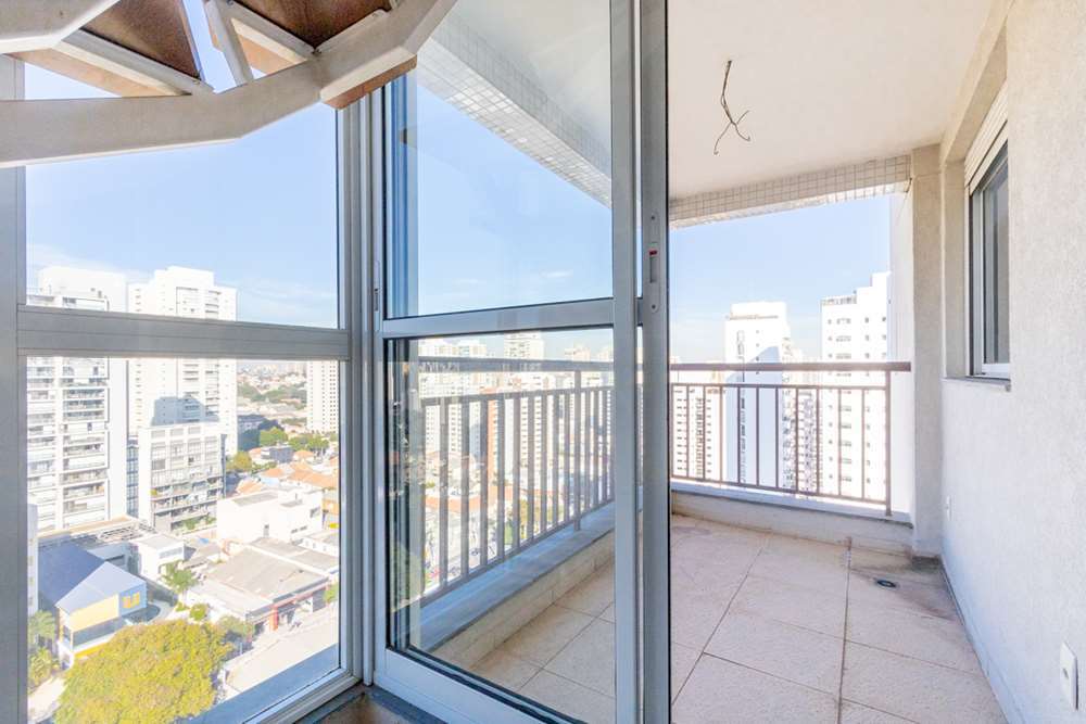 LF 645 Apto 601081024-11 - REMAX Lepex Exclusividades