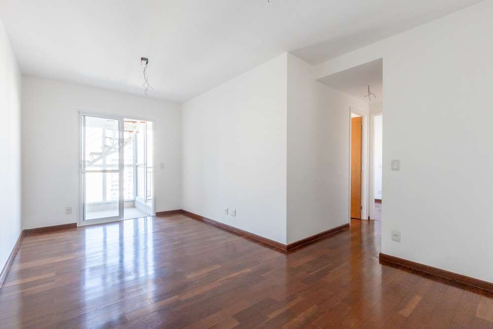 LF 645 Apto 601081024-11 - REMAX Lepex Exclusividades