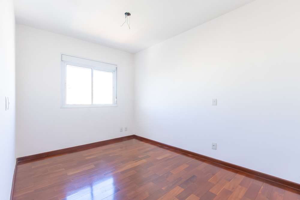 LF 645 Apto 601081024-11 - REMAX Lepex Exclusividades